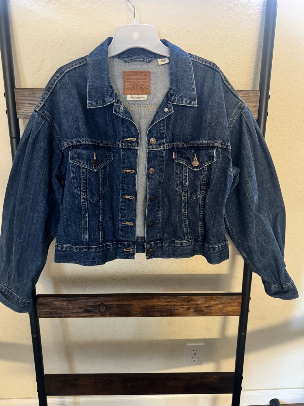 Levi's Blue Denim Cropped Trucker Jacket